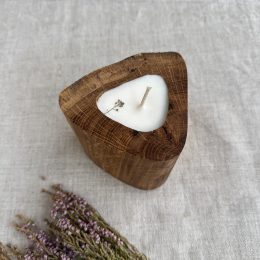 Handmade oak wood candle with sandalwood scent and natural soy wax