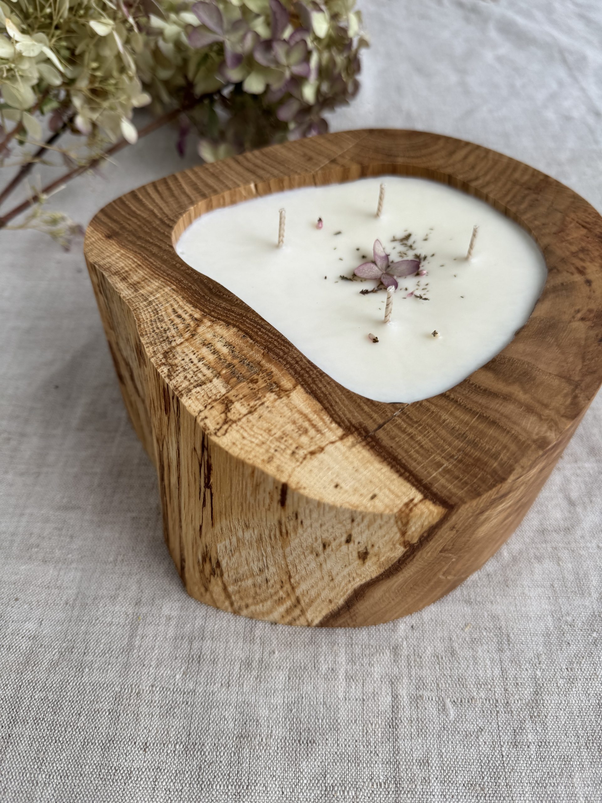 Oak Jasmine Bloom Candle - Image 3