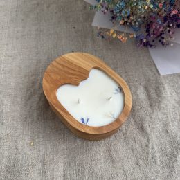 Handmade unscented soy candle in natural ash wood with heart-shaped design and two cotton wicks