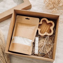DIY Candle Making Kit – Refillable Wooden Candle